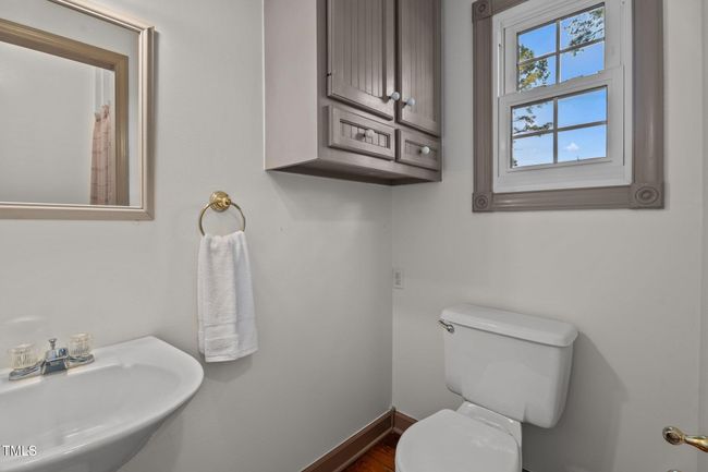 Powder room | Image 21