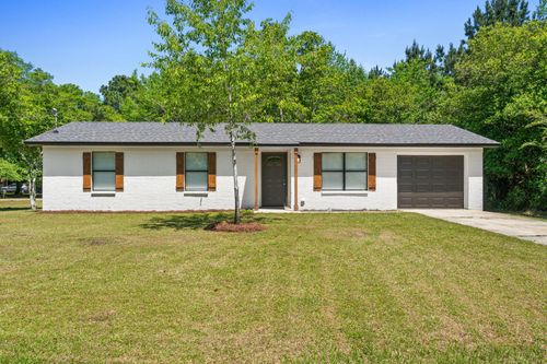 3335 Rolling Hills Cir, Bonifay, FL, 32425-3549 | Card Image