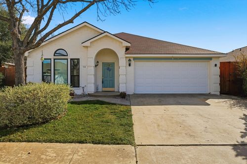 114 Drake Ln, Garland, TX, 75043-8902 | Card Image