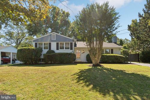 1913 Courtland Rd, ALEXANDRIA, VA, 22306-2713 | Card Image