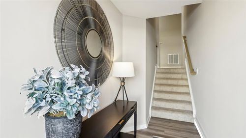 765 Olivia St, Pittsburgh, PA, 15205-9514 | Card Image