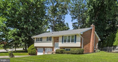 26 Laurel Dr, HANOVER, PA, 17331-9348 | Card Image