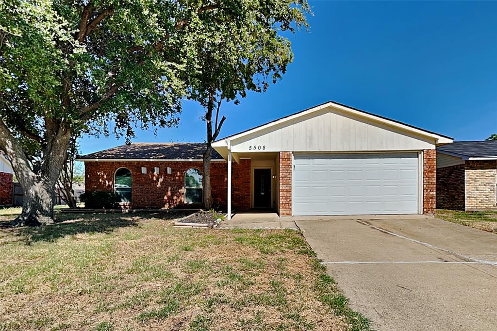 King Dr, The Colony, TX 75056