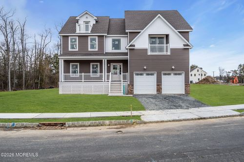 72 Saltspray Dr, Forked River, NJ, 08731-4628 | Card Image