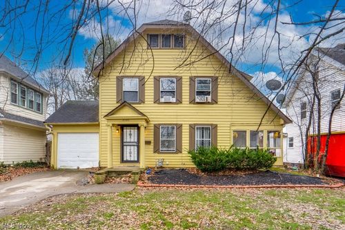 3130 E Overlook Rd, Cleveland Heights, OH, 44118-2440 | Card Image