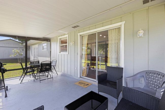 733 Se Academy Ln, House other with 2 bedrooms, 2 bathrooms and null parking in Port St. Lucie FL | Image 21
