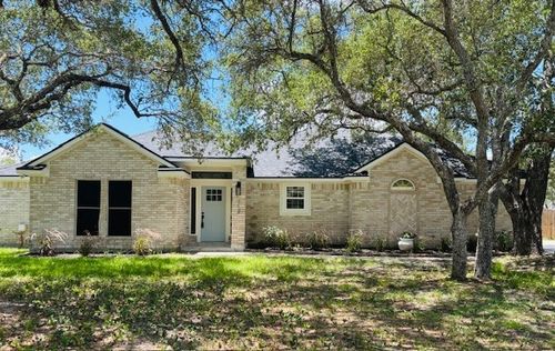 112 S Sierra Woods Dr, Rockport, TX, 78382-9670 | Card Image