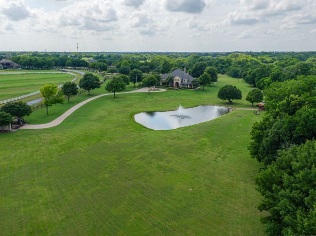 725 Locust Dr, House other with 5 bedrooms, 6 bathrooms and null parking in Oak Leaf TX | Image 40