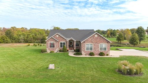 1044 County Road 2340, MOBERLY, MO, 65270-4539 | Card Image