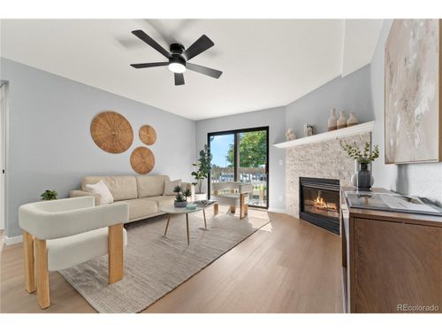 f104-10293 E Peakview Ave, Englewood, CO, 80111-6149 | Card Image