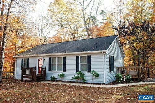 7 Mechunk Ter, PALMYRA, VA, 22963-2056 | Card Image