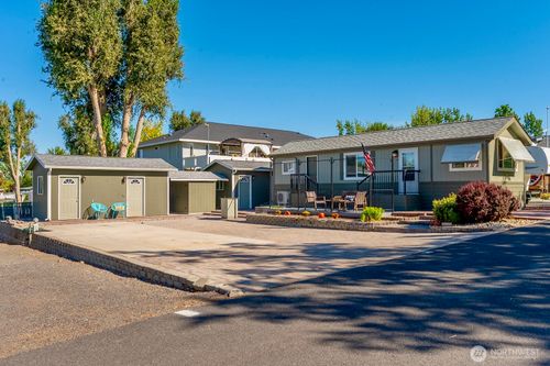 5859-7037 Highway 262 E, Othello, WA, 99344-8607 | Card Image