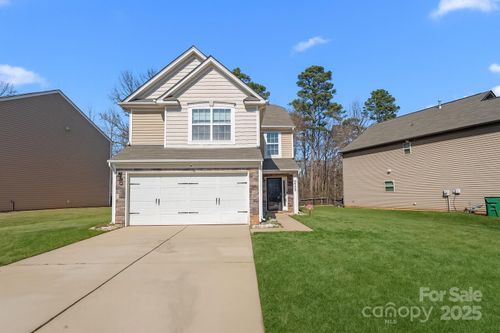 3735 Ernie Dr, Charlotte, NC, 28269-4072 | Card Image