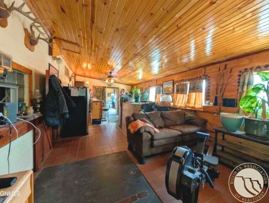 Commercial Sale in Sidney 5