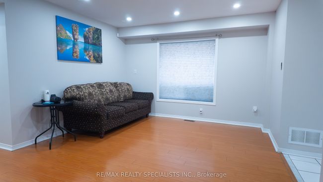 22 Serenity Lane, House other with 6 bedrooms, 4 bathrooms and 4 parking in Brampton ON | Image 4