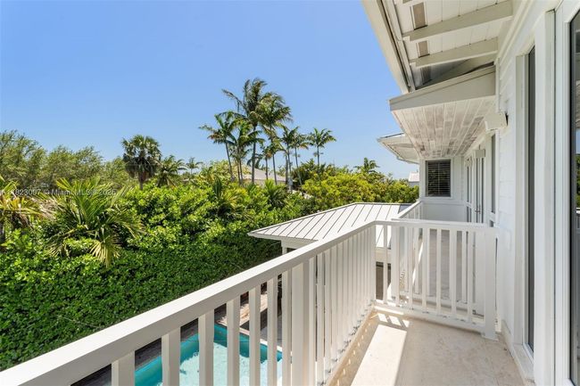 220 Cypress Dr, House other with 5 bedrooms, 6 bathrooms and null parking in Key Biscayne FL | Image 38