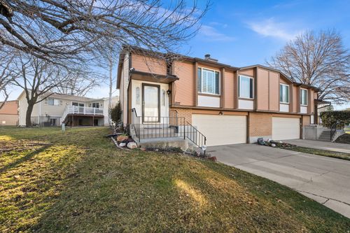 1227 W Carlton Ct, Taylorsville, UT, 84123-2307 | Card Image