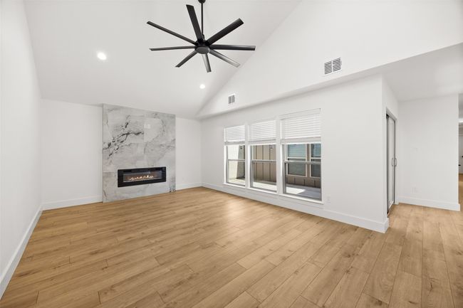 2114 Trellis Pl, Home with 3 bedrooms, 2 bathrooms and null parking in Richardson TX | Image 5