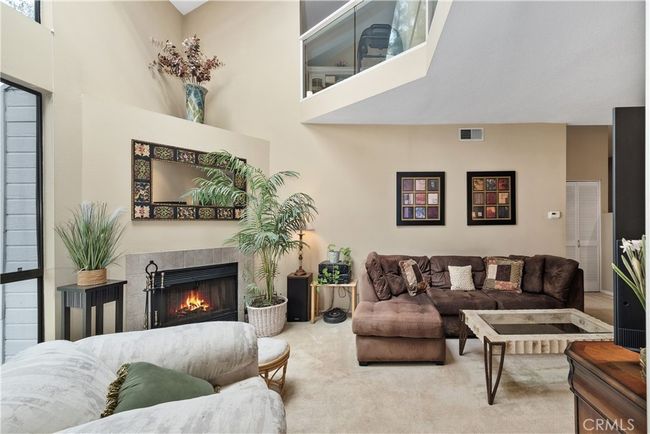 APT-326 - 13331 Moorpark St, Condo with 2 bedrooms, 2 bathrooms and 2 parking in Sherman Oaks CA | Image 9