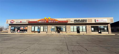 102-and-103-1101 Eagleview Blvd, Marion, IA, 52302 | Card Image