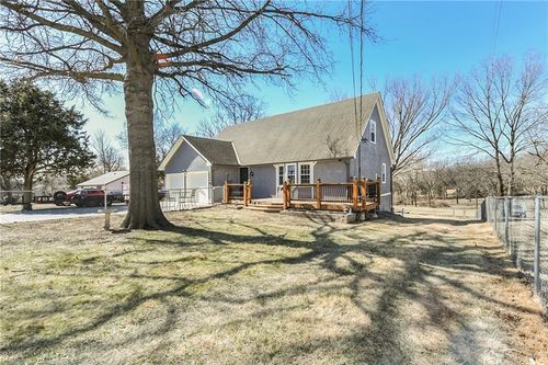 1200 S 81st St, Kansas City, KS, 66111-3221 | Card Image