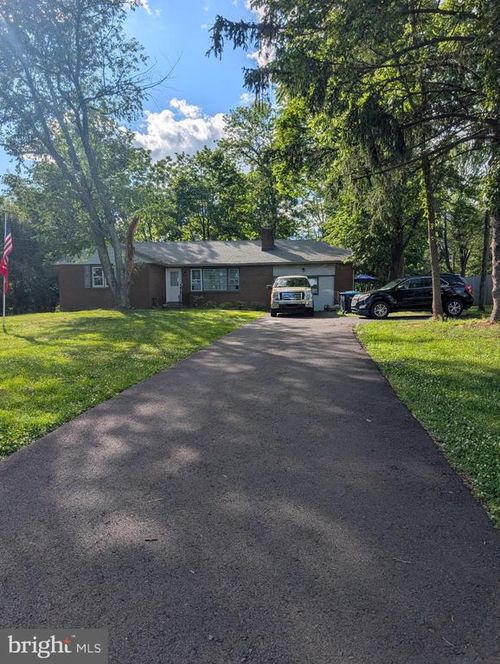 227 Fairhill Rd, HATFIELD, PA, 19440-1141 | Card Image