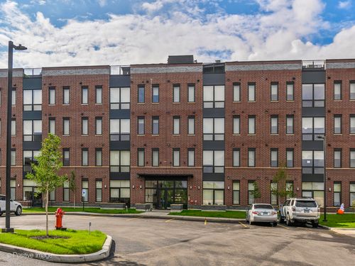 105-2811 Thatcher Ave, River Grove, IL, 60171-1429 | Card Image