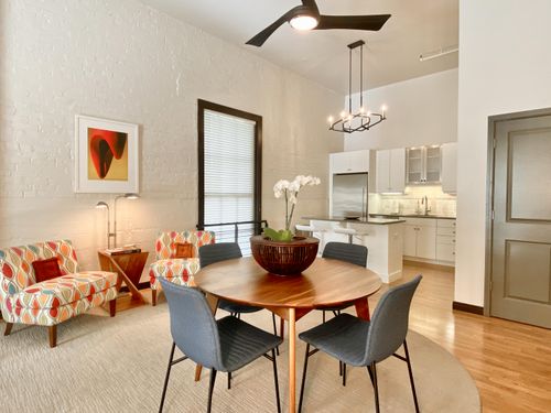 apt-113-301 Central Ave Ne, Albuquerque, NM, 87102-3887 | Card Image