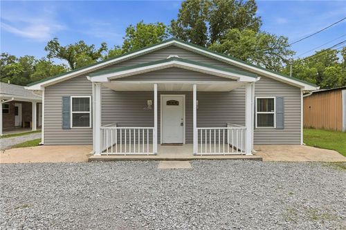21082 Highway 22, Ponchatoula, LA, 70454 | Card Image