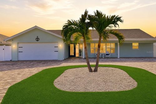 6420 3rd Palm Pt, St Pete Beach, FL, 33706-2124 | Card Image