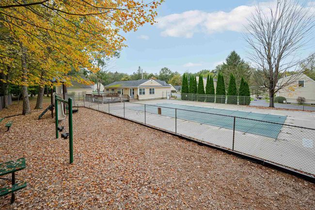 6 Whittaker Cir, Condo with 4 bedrooms, 2 bathrooms and null parking in Concord NH | Image 38