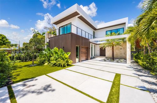 1351 Sw 16th St, Miami, FL, 33145-1621 | Card Image