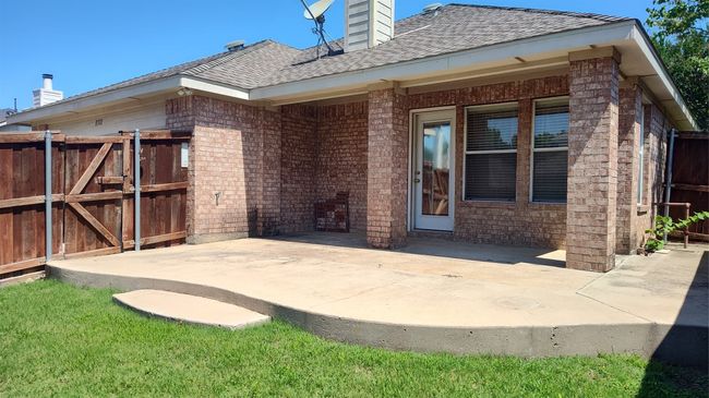 11521 Blanchard Dr, House other with 3 bedrooms, 2 bathrooms and null parking in Frisco TX | Image 4