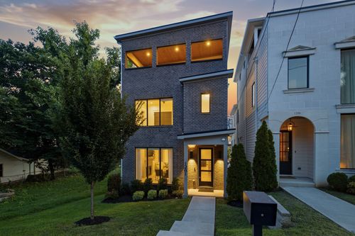 1261 2nd Ave S, Nashville, TN, 37210-4109 | Card Image
