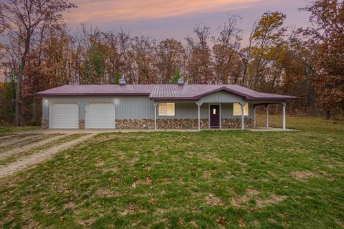 12720 New Millpond Rd, Big Rapids, MI, 49307-8909 | Card Image