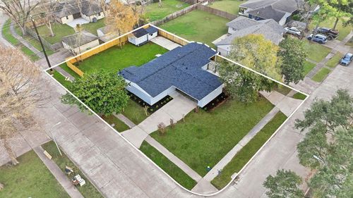 12319 Renwick Dr, Houston, TX, 77035-5529 | Card Image