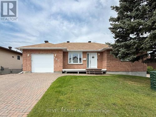 222 Laurentian Cres, Timmins, ON, P4R1J9 | Card Image