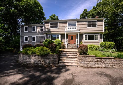8 Barbara Ln, Irvington, NY, 10533-1329 | Card Image