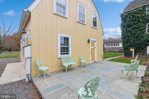 6630 Stump Rd, Pipersville, PA, 18947-1312 | Card Image