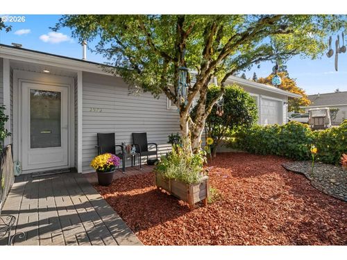2972 Winslow Way Nw, Salem, OR, 97304-1132 | Card Image