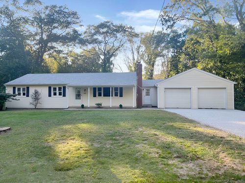 200 Westbrook Rd, Deep River, CT, 06417-1536 | Card Image