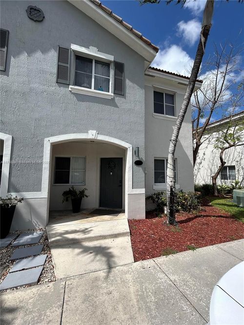 1611 Se 31st Ct, Homestead, FL, 33035-2403 | Card Image