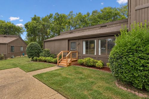 108 Doral Ct, Nashville, TN, 37221-2604 | Card Image