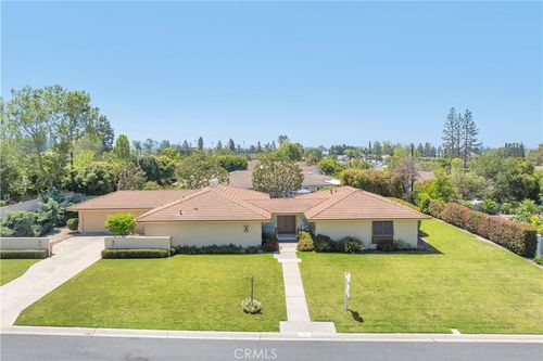 18132 James Rd, Villa Park, CA, 92861-2622 | Card Image