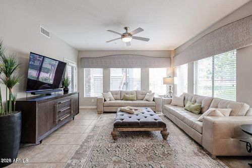 1186-5450 E Deer Valley Dr, Phoenix, AZ, 85054-8118 | Card Image
