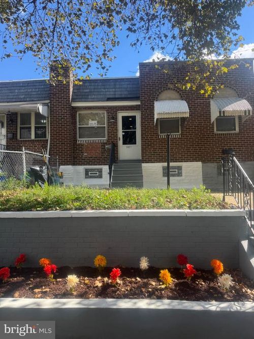 5827 Bustleton Ave, PHILADELPHIA, PA, 19149-3405 | Card Image