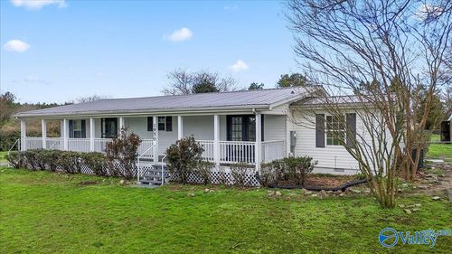 1950 Nixon Chapel Rd, Albertville, AL, 35950-3306 | Card Image