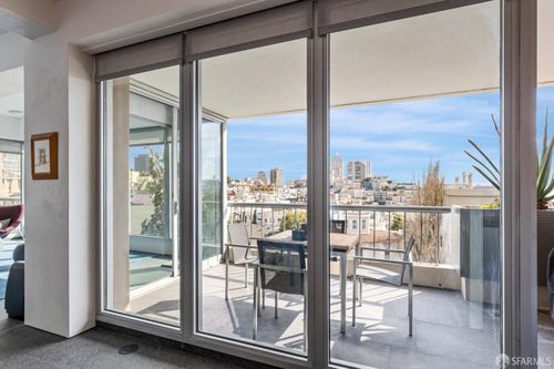 302-1070 Green St, San Francisco, CA, 94133-5413 | Card Image