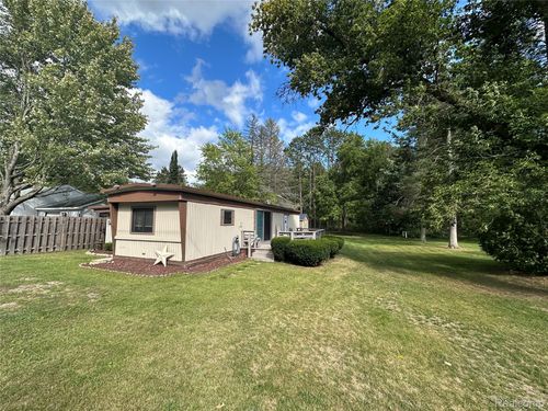 202 N Case St, Marion, MI, 49665-9709 | Card Image