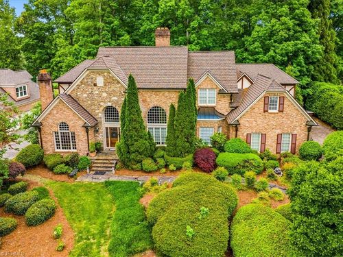 3904 Dover Park Road, Greensboro, NC, 27407 | Card Image